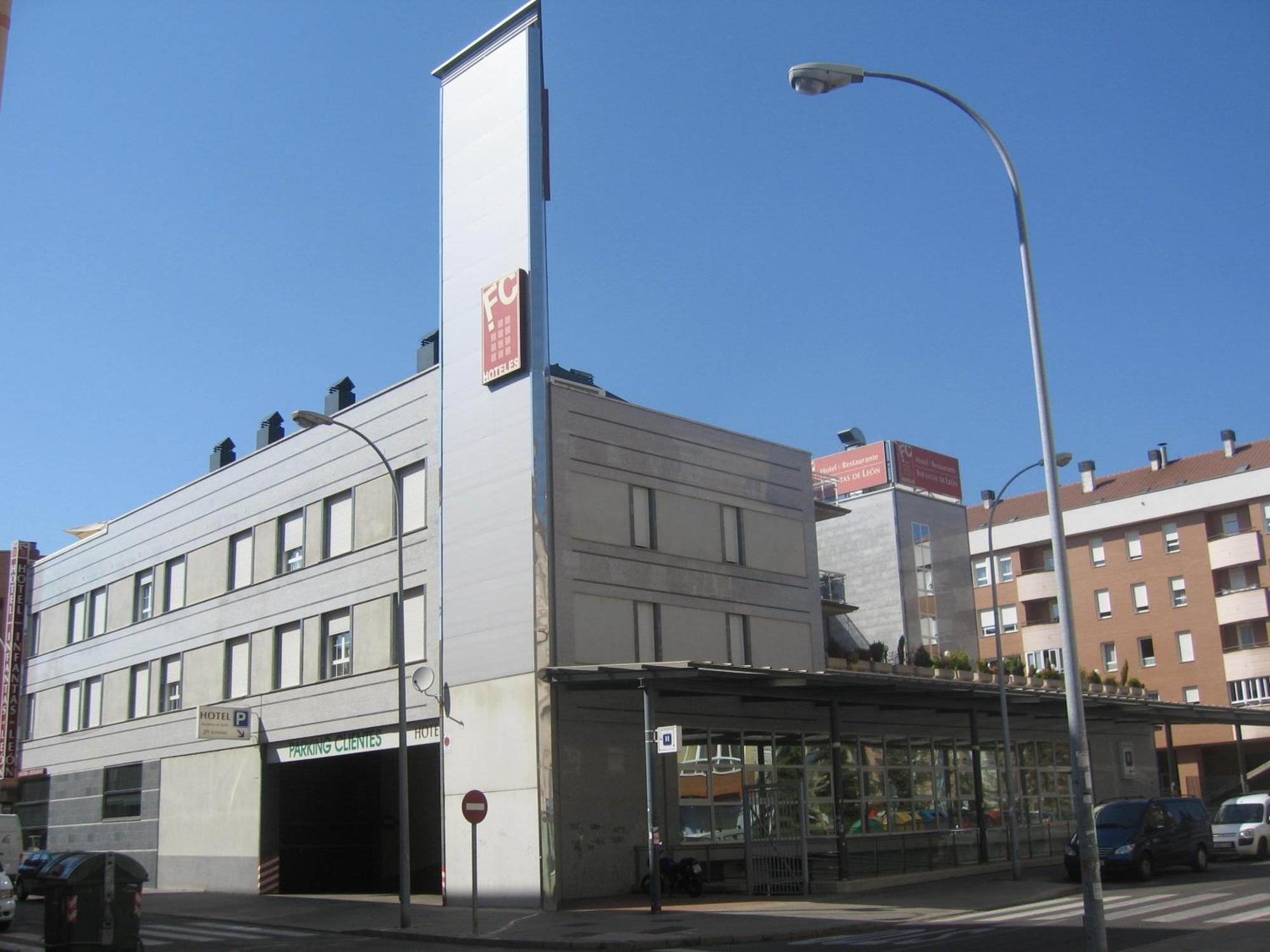 FC Infantas de León Leão Exterior foto